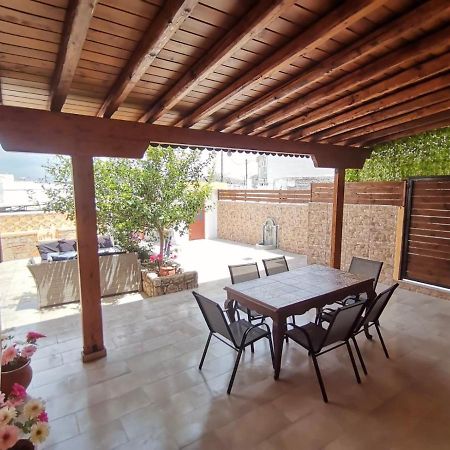 Archangelos Family House Extérieur photo