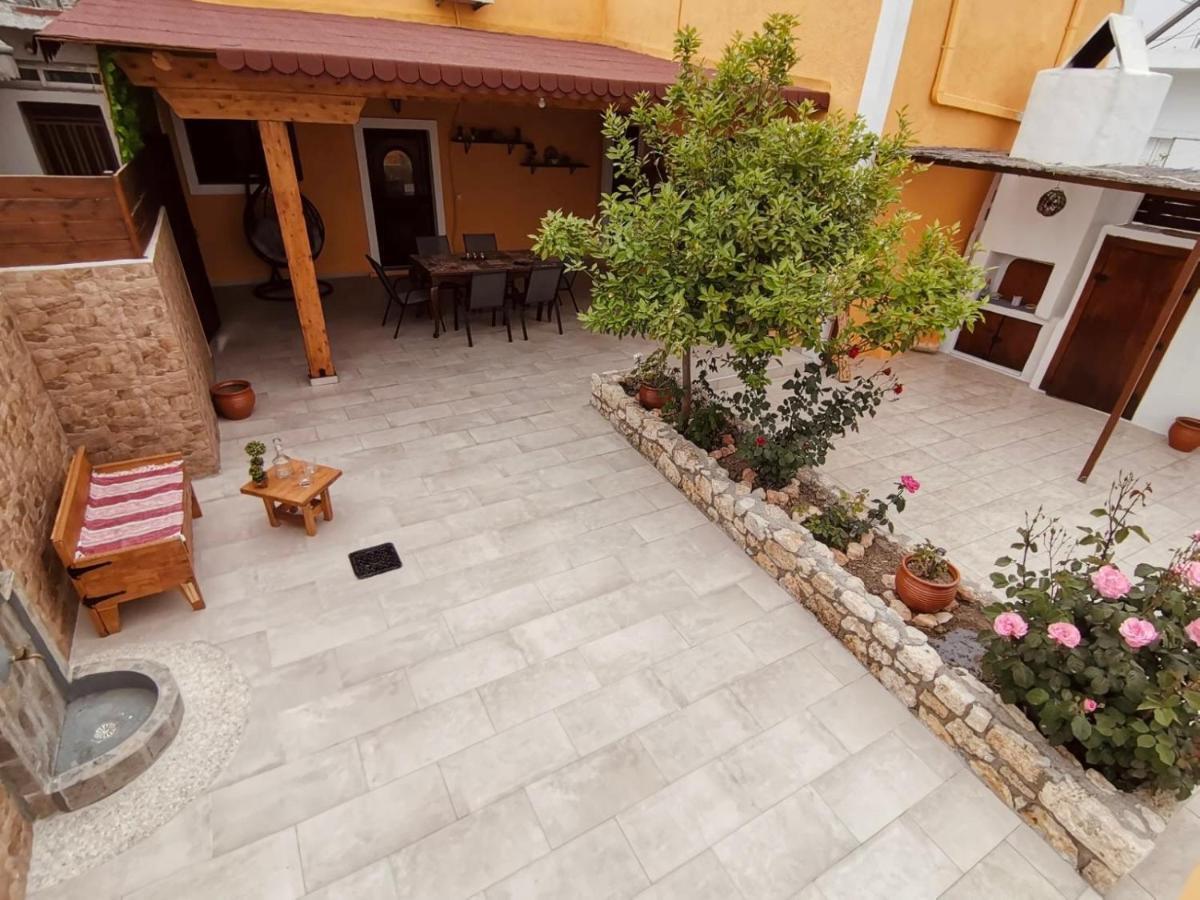 Archangelos Family House Extérieur photo