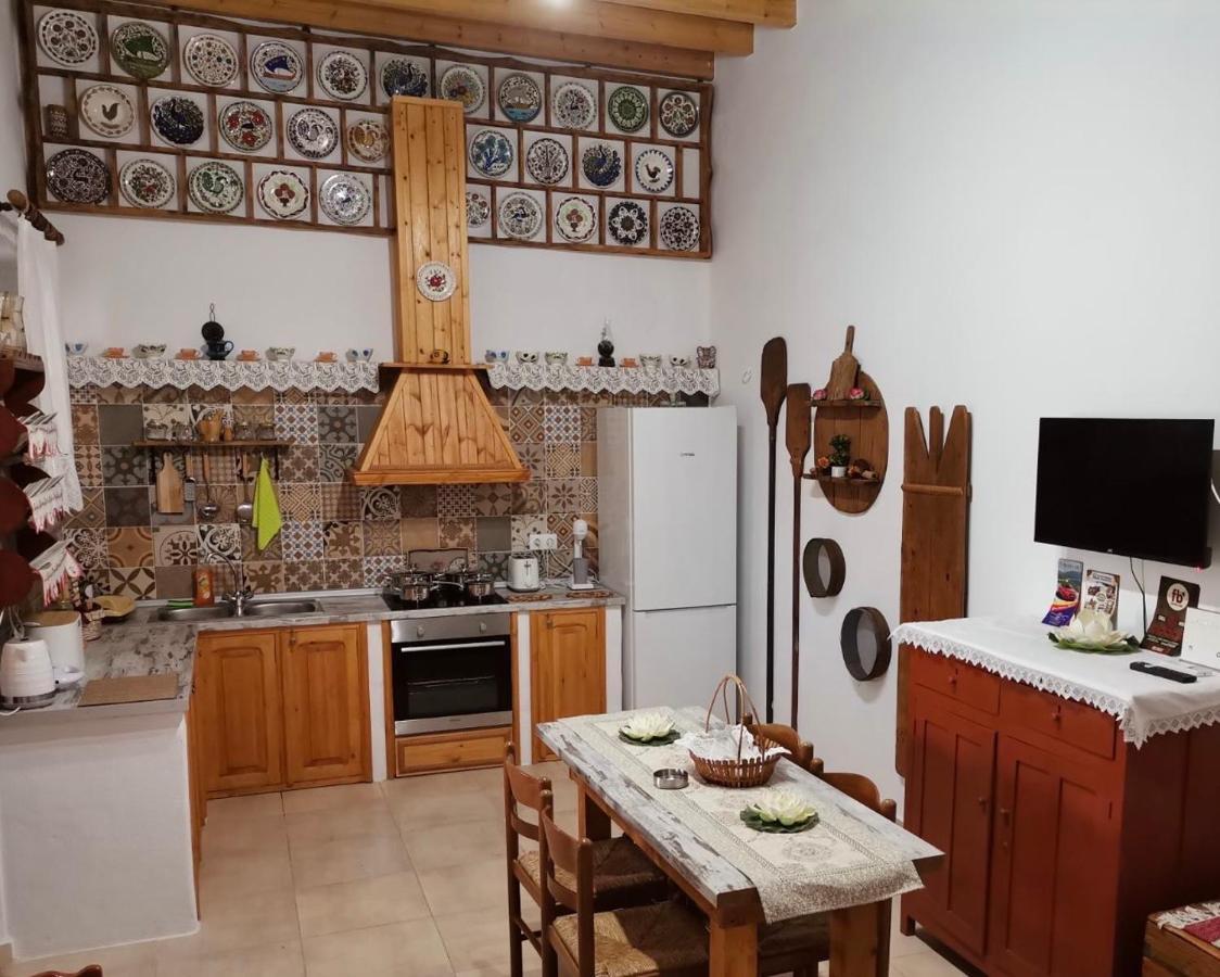 Archangelos Family House Extérieur photo